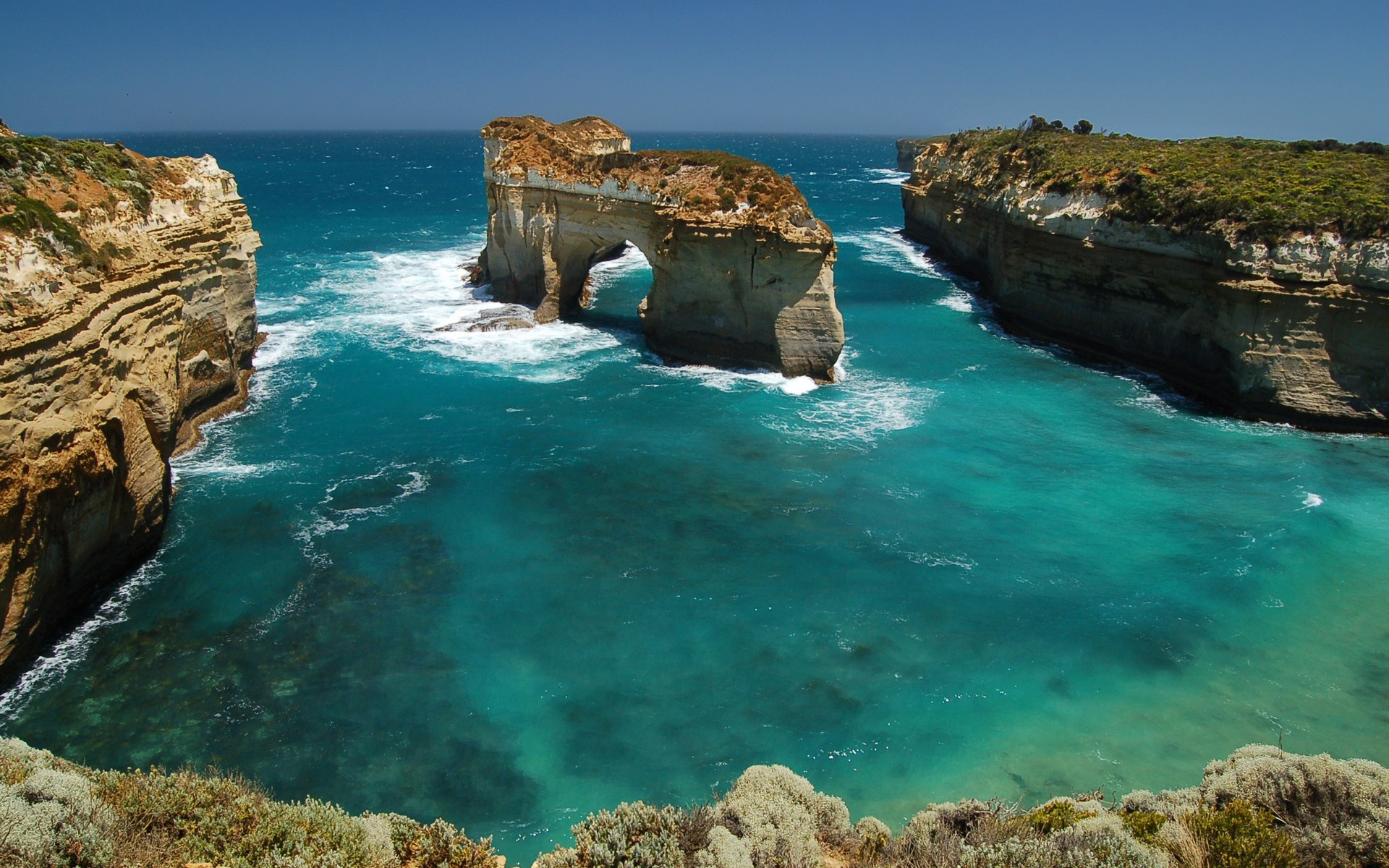 Sea arch wallpaper - Beach Wallpapers