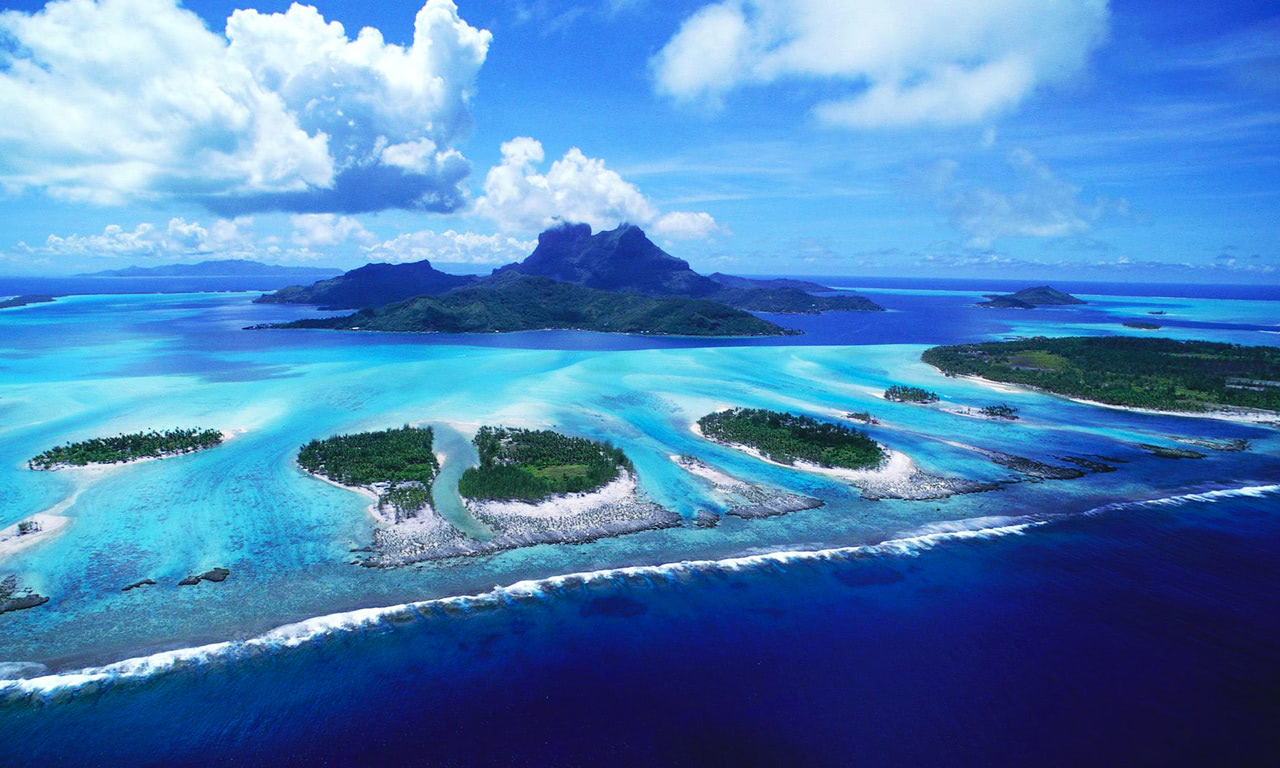 Awesome Look On Reefs Of Bora Bora Beach Wallpaper Beach Wallpapers