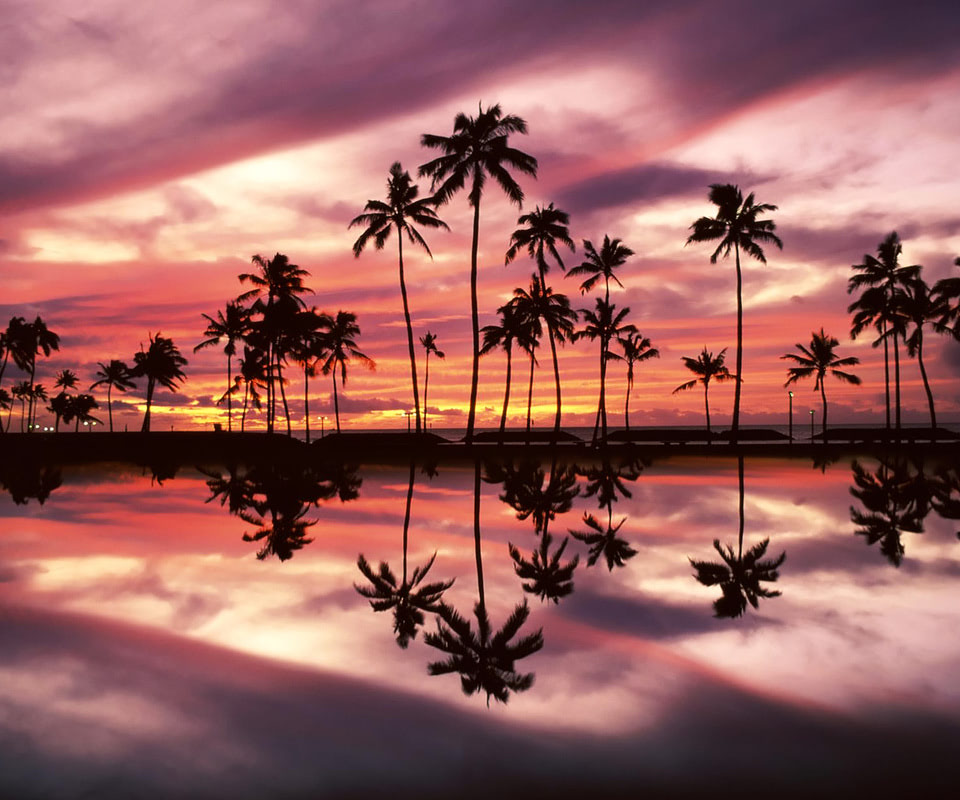 Sunset Over The Ala Moana Beach Park Honolulu Oahu Hawaii Wallpaper Beach Wallpapers