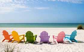 Delightful benches at the beach wallpaper