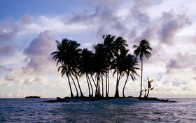 Island wallpaper, Chuuk (Truk), Micronesia