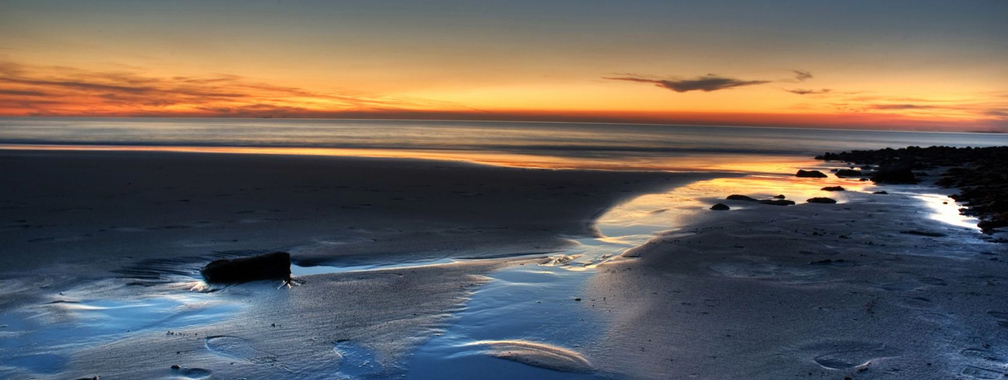 Magnificent sunrise beach wallpaper