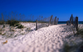 Sandy beach on the Shell Island, Wales wallpaper