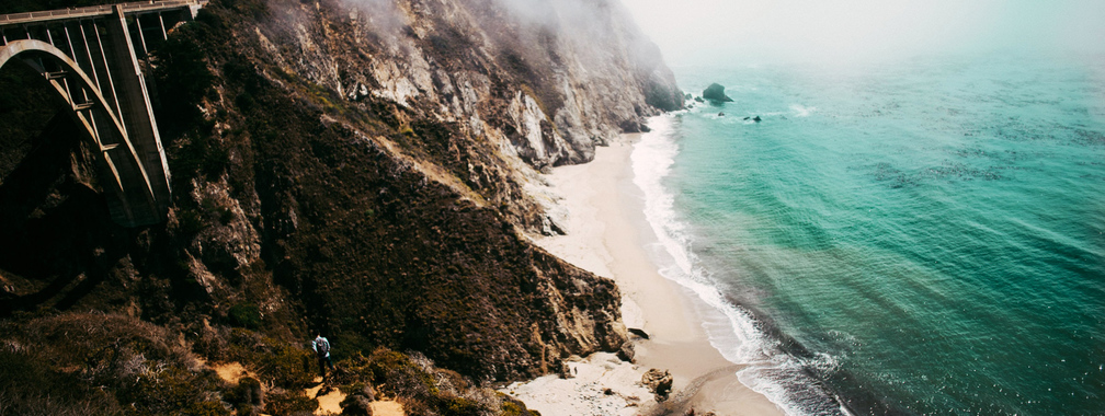 The most beautiful coastlines in the world in Bixby Canyon Bridge, California