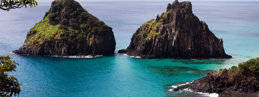 Two huge rocks in Fernando-de-Noronha archipelago, Brasil wallpaper