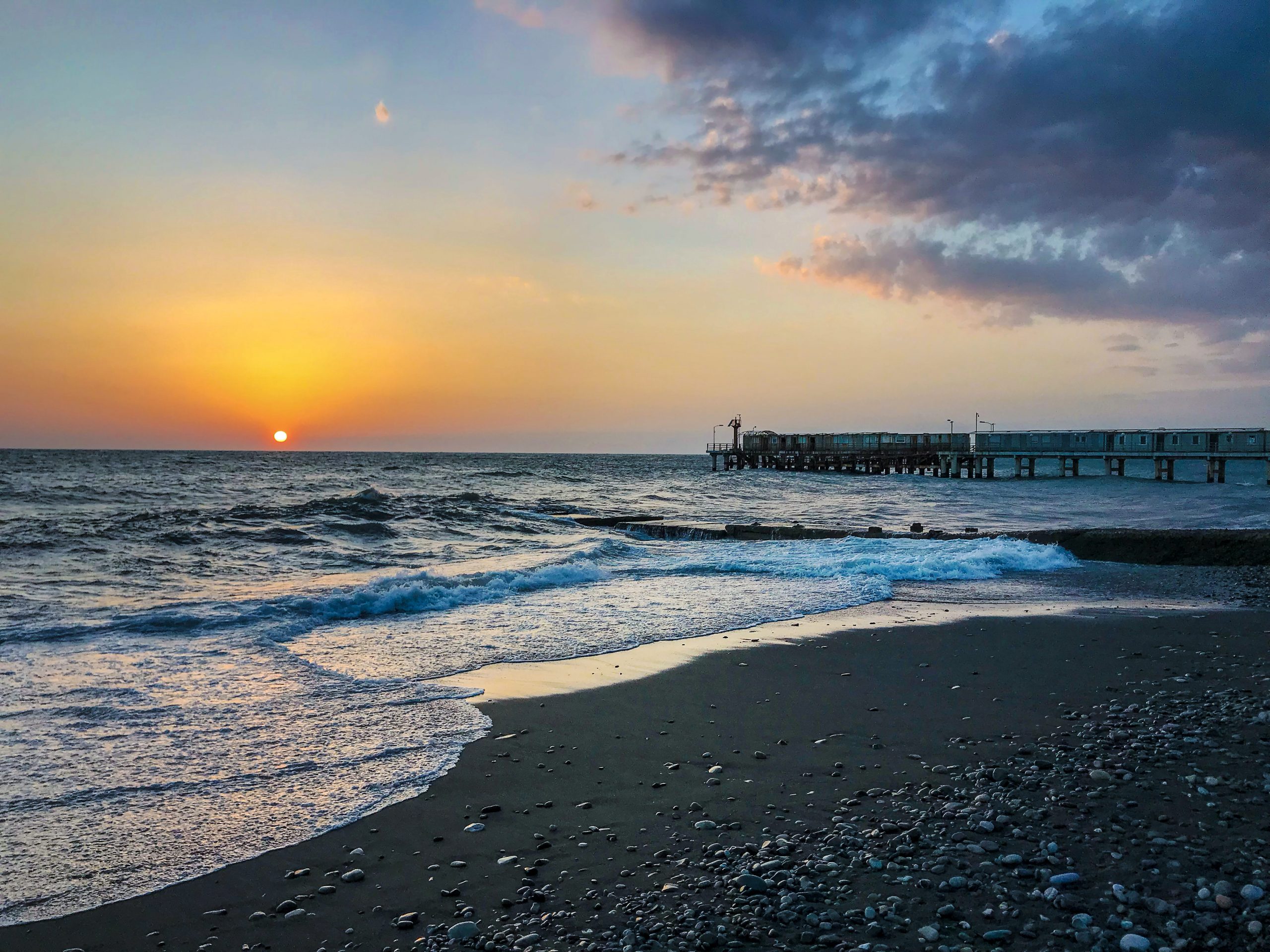 Black rocks on the beach at the Black Sea, Sochi, Russia - Beach Wallpapers